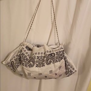 DIY BANDANA BAG!!
